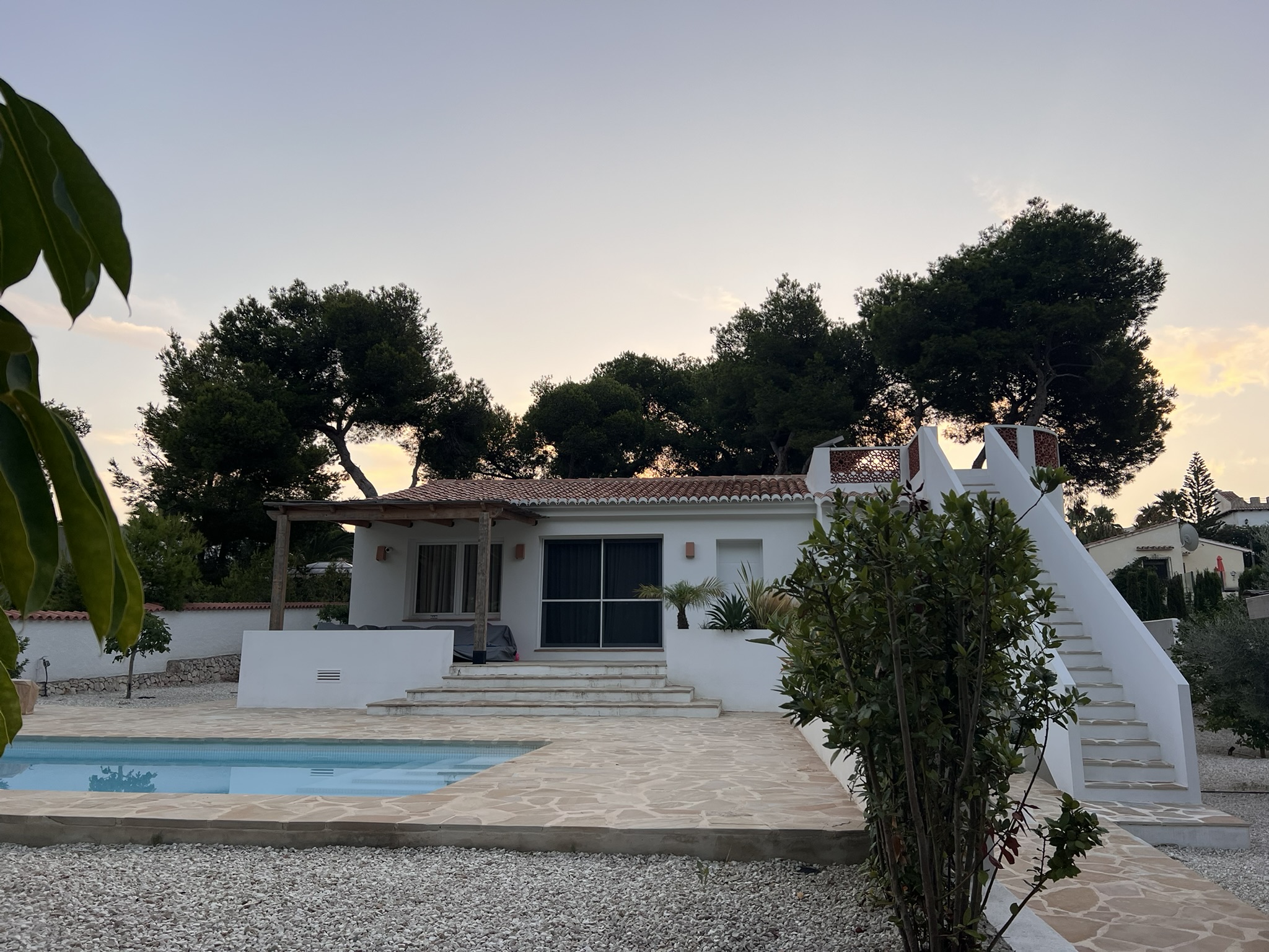 Villa Qais pool at dusk